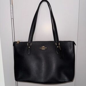 Coach Outlet Black Gallery Tote